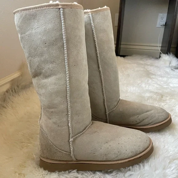 Vintage | HTF ugg Australia classic tall cream boots men - Picture 1 of 8